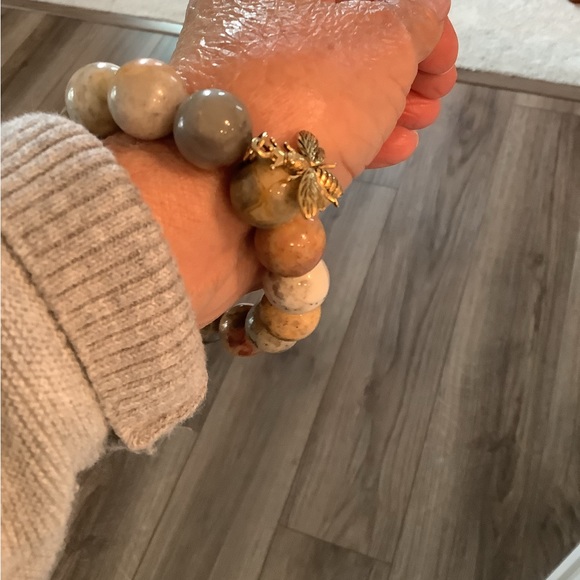 Powerbeads by Jen queen bee aqua terra beaded bracelet - Picture 3 of 3